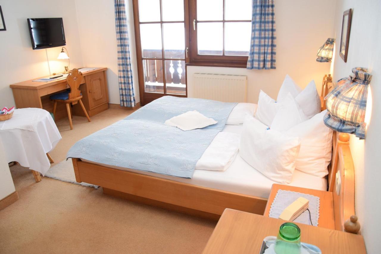 Seehotel Huber Sankt Gilgen Esterno foto